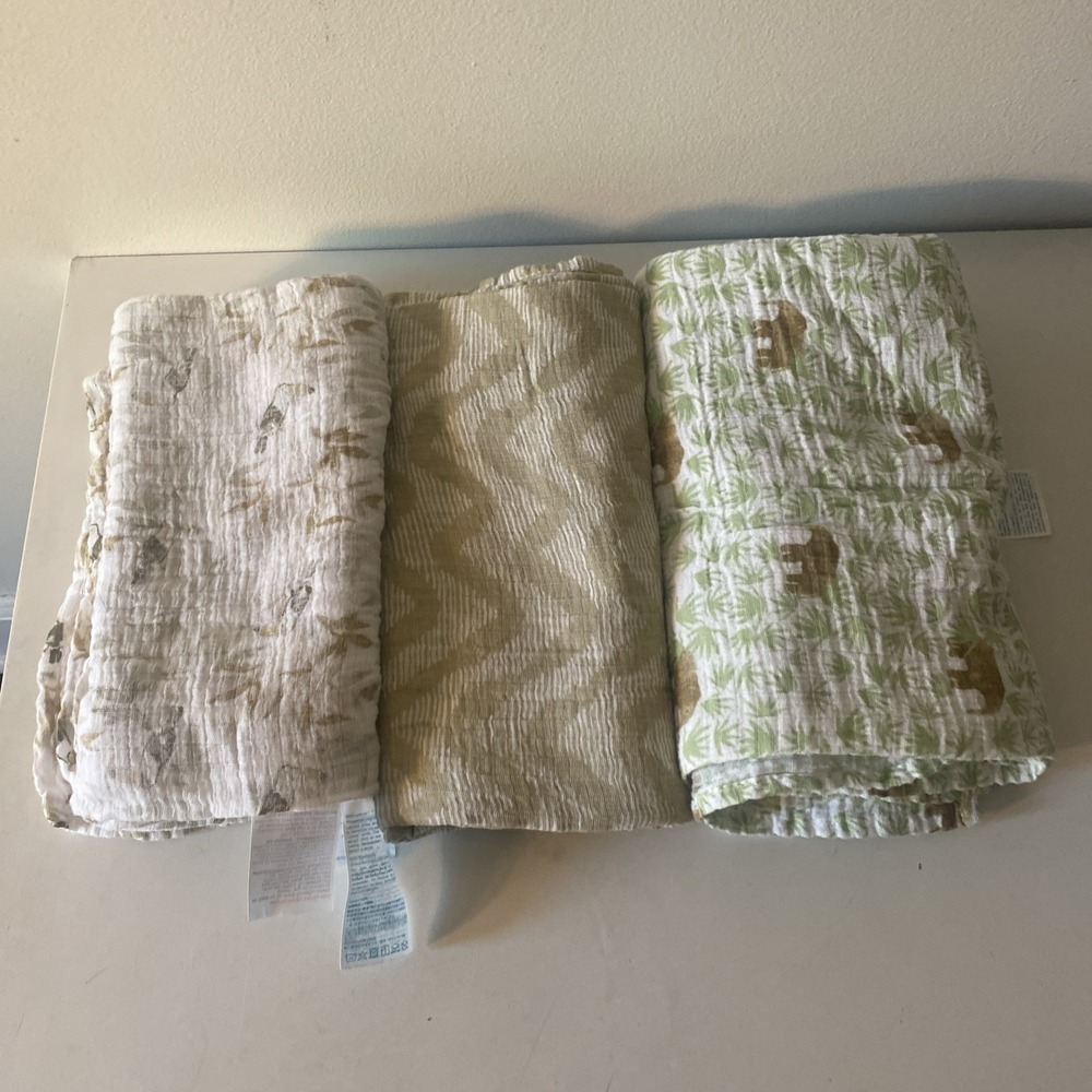 Aden + Anais Essentials Cotton Muslin 3 Pack Swaddle Blanket Tanzania Animals